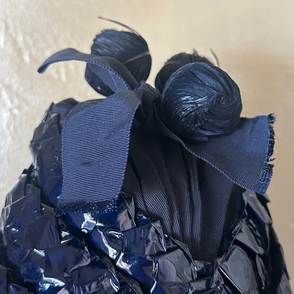 EXTRAORDINARY 1930's NAVY STRAW CONICAL HAT + CORLED FEATHER POM PONS - Picture 6 of 14